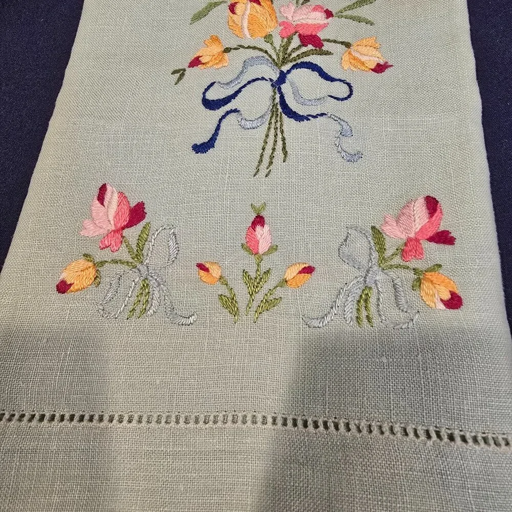Hand Towel Blue-Green Linen Rose Bouquet Ribbons Embroidery 1950s MCM Vintage